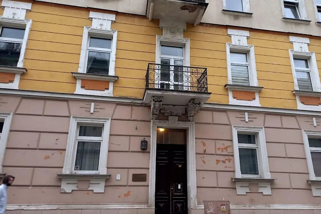 Old Town - Traugutta Street Flat 9-1